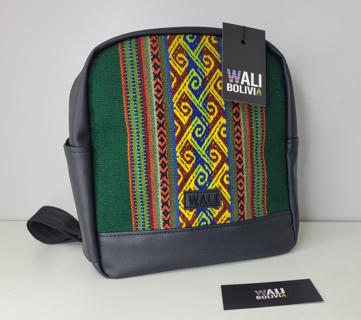JUEGO DE MOCHILA CHICA ( verde bandera)