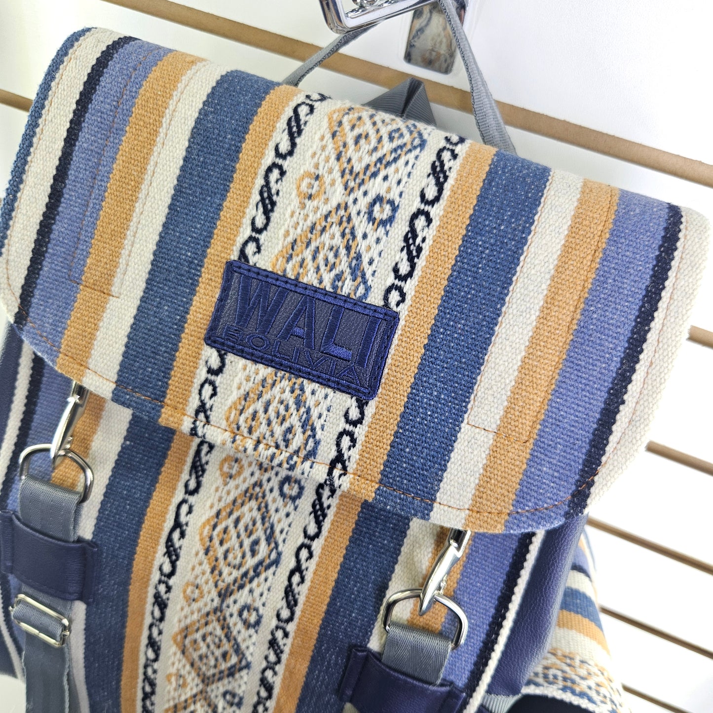 Mochila de aguayo (azul cremita)