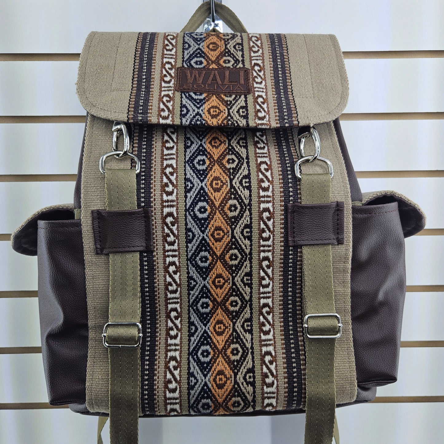 Mochila de aguayo (beige con diseño)