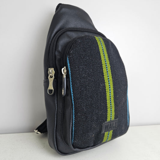 Pechera de aguayo (azul marino)