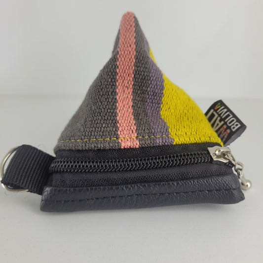Monedero triangular (amarillo)