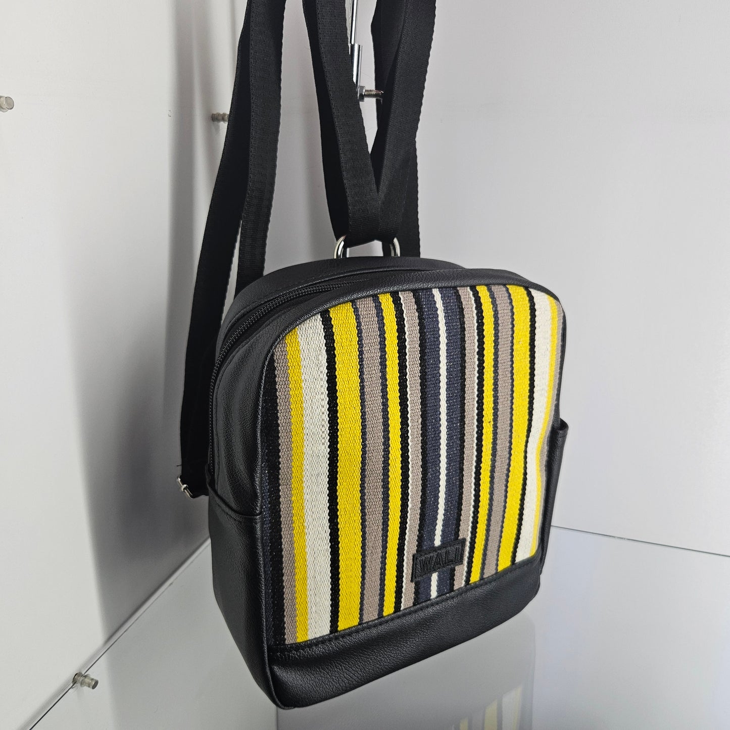 Mochila mini (tigre cuero negro)