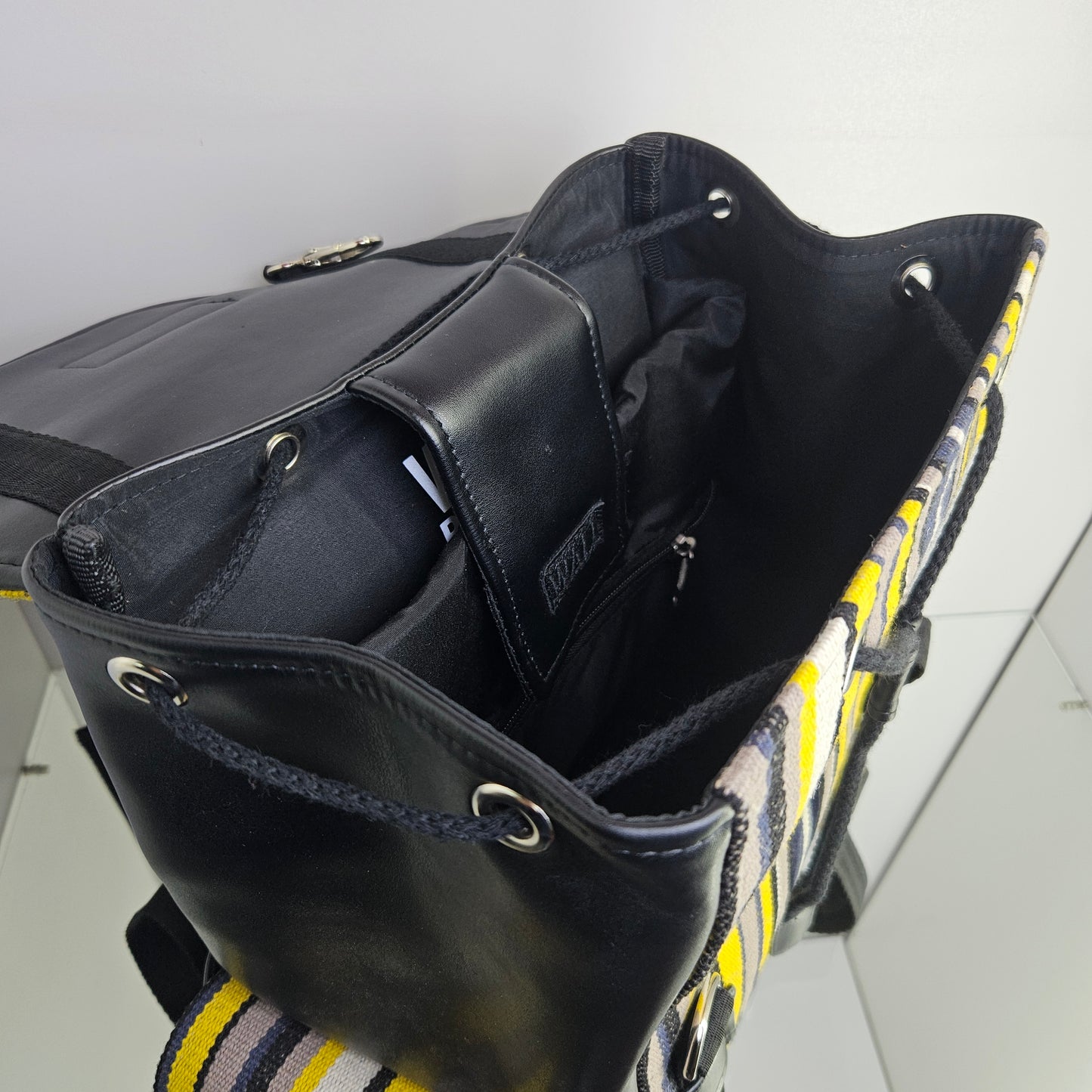 Mochila wali de cuero (tigre)